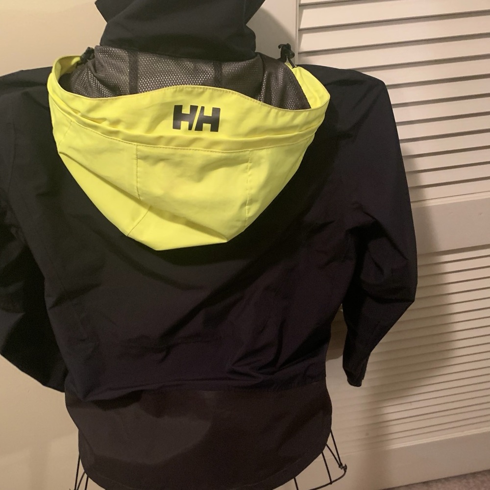 Helly Hansen Jacket - image 7